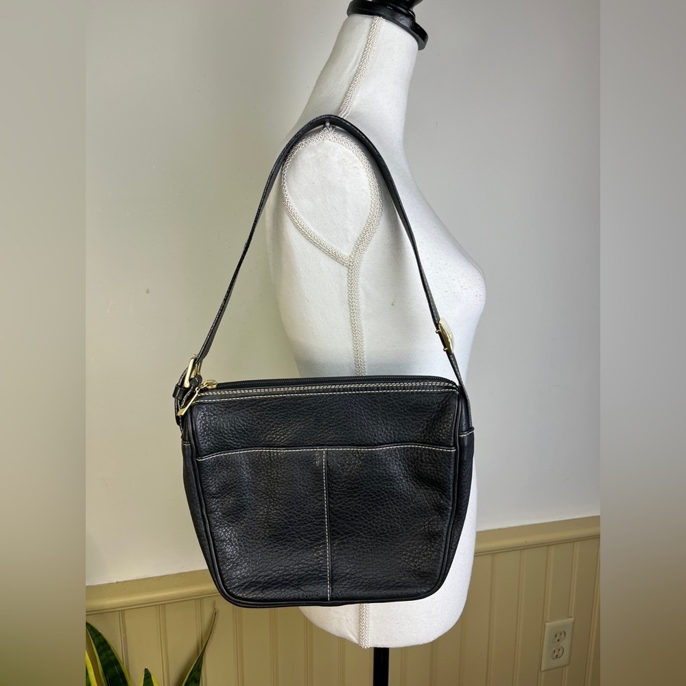 Vintage Burberrys Shoulder Bag Nova Check Black Leather COA Classic Winter Chic